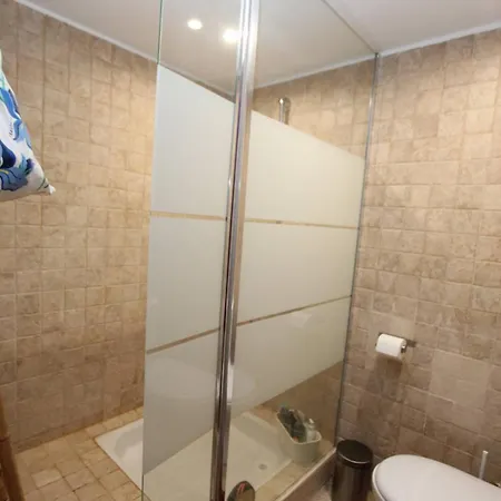 Villa Sur Les Hauteurs De Nice, Belle Ideale En Famille Ou Entre Amis *
